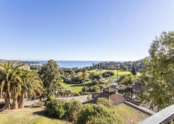 Le Village De Cap Esterel - Maeva - 3 Pieces 7 Personnes - Confort Mae-0548